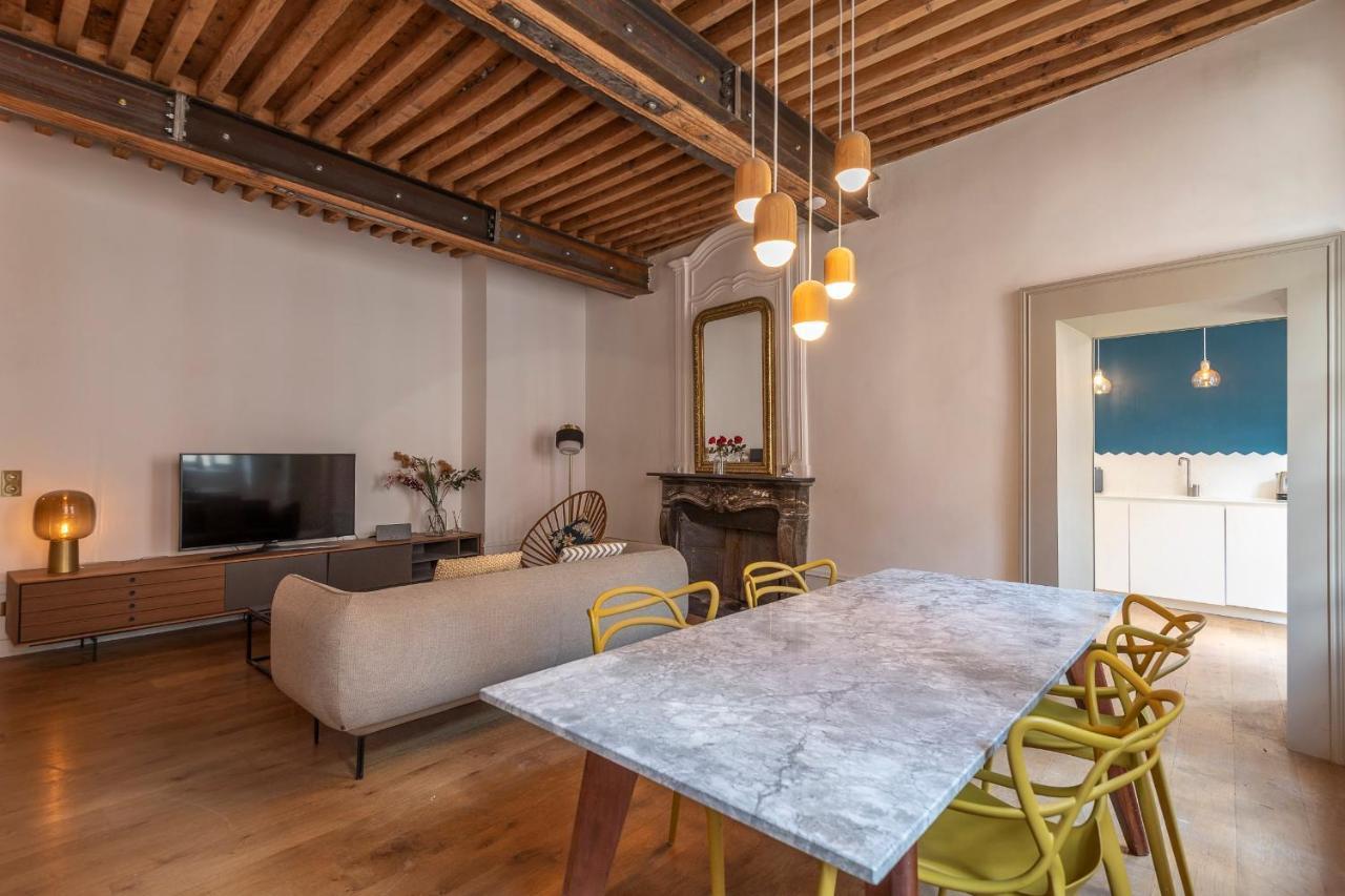 Geräumige Wohnung mit 4 Sternen im Herzen der Altstadt Annecy Exterior foto