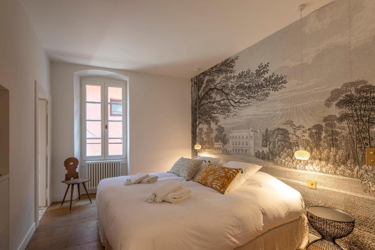 Geräumige Wohnung mit 4 Sternen im Herzen der Altstadt Annecy Exterior foto